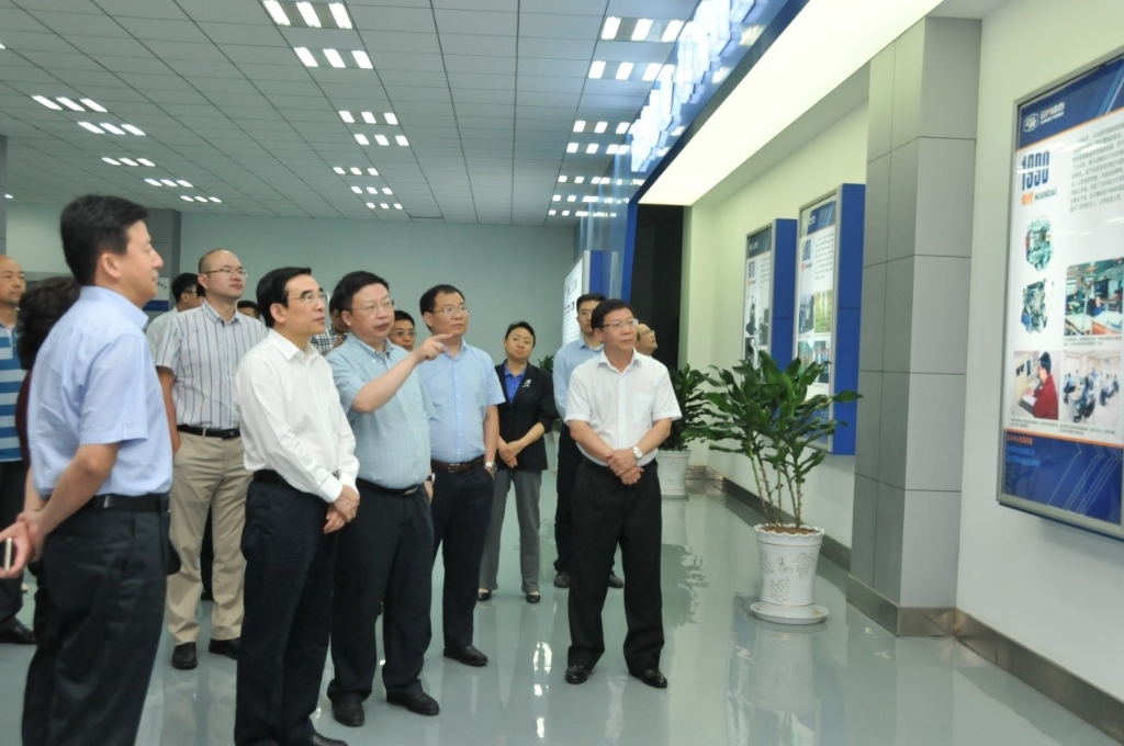 ����Ժ�����о����� �����������˳һ�е���XPJ����