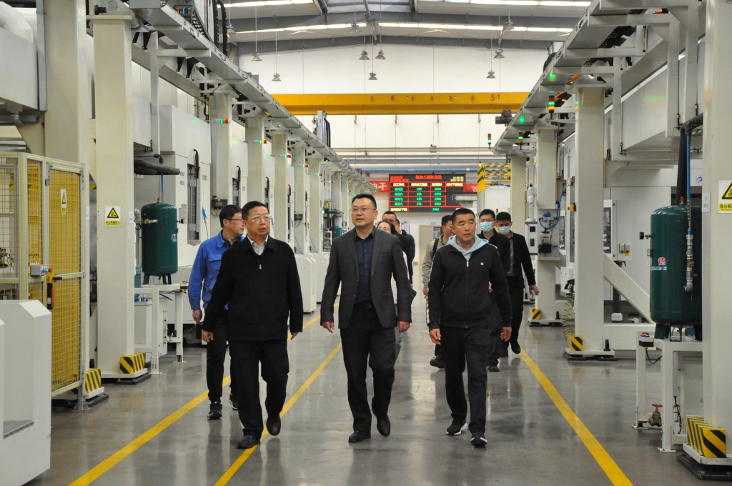 �й���ί���鵽����XPJ�����������޹�˾��չ���в����������������